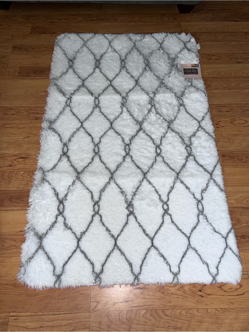 Faux Fur Plush Gray & White Rug